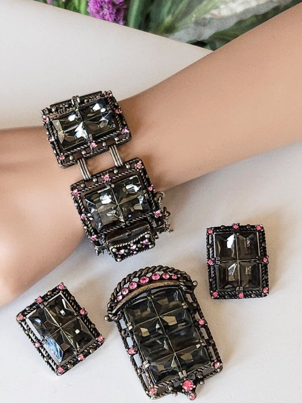 Vintage Sarah Coventry Midnight Magic Bracelet, Pin/Pendant and Earring Set